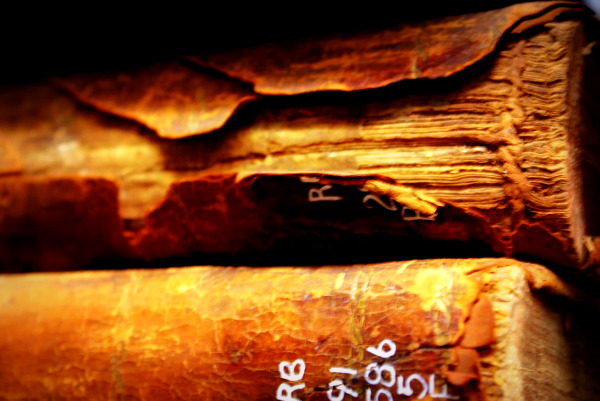 Split binding